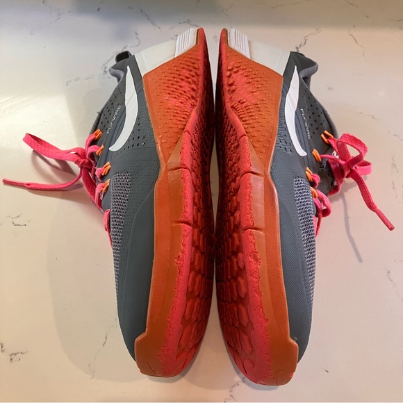 Nike Women's Size 9 Metcon 1 Flywire Trainer Shoes Black White 813101-004 - Picture 7 of 11